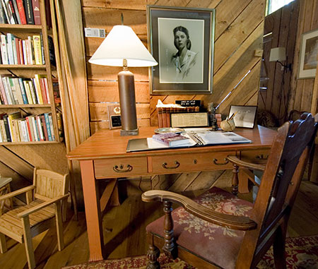 The General's Cabin: Private, gated, close to Red River Gorge/Natural Bridge